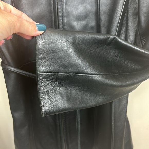 Valerie Stevens - New Zealand Lambskin Black Leather (SOFT) Jacket; Size L - Picture 6 of 13